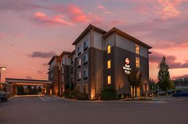 Best Western Plus University Park Inn & Suites