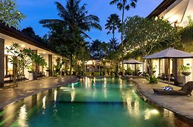 Ubud Raya Boutique Hotel