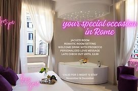 Roman Holidays Boutique