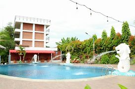 Thong'S Inn Hotel Kualanamu