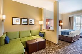 Comfort Suites Burlington Near I-5