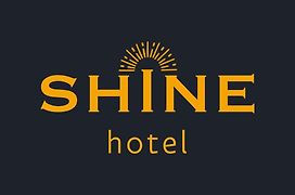 Shine Hotel