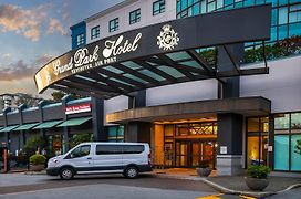 Grand Park Hotel Vancouver Airport, Ascend Hotel Collection