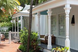 Lighthouse Hotel - Key West Historic Inns