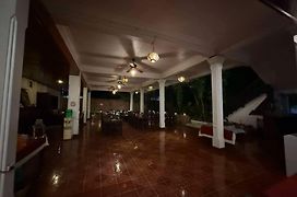 Vangsavath Hotel