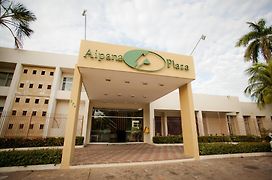 Aipana Plaza Hotel