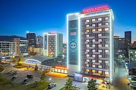 Bayangol Hotel