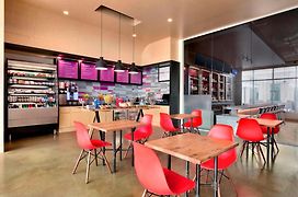 Aloft Dallas Love Field