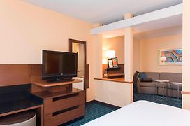 Fairfield Inn And Suites By Marriott Chicago St. Charles