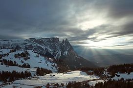 Como Alpina Dolomites