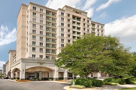 Courtyard By Marriott Tysons Mclean