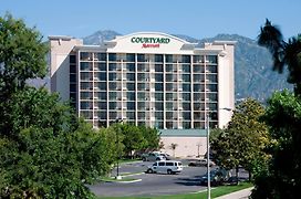 Courtyard By Marriott Los Angeles Pasadena/Monrovia