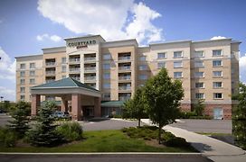 Courtyard By Marriott Toronto Vaughan