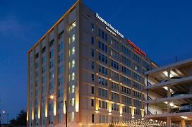 Fairfield Inn & Suites By Marriott Dallas Downtown