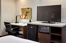 Best Western Plus Meridian Inn & Suites, Anaheim-Orange