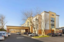 Comfort Inn & Suites Arlington Heights - Schaumburg