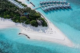 Dhigali Maldives - A Premium All-Inclusive Resort