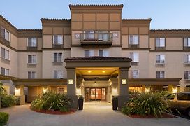 Larkspur Landing Extended Stay Suites Roseville