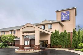 Sleep Inn & Suites Queensbury - Lake George