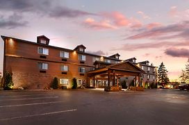 Best Western Plus Concord Inn