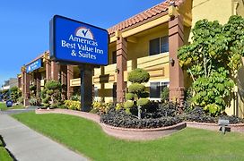 Americas Best Value Inn & Suites - Fontana Exterior photo