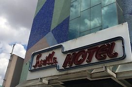 Saville Hotel
