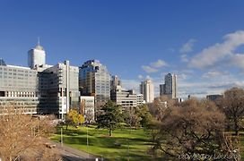 Radisson On Flagstaff Gardens Melbourne