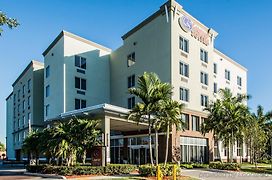 Comfort Suites Miami Airport North