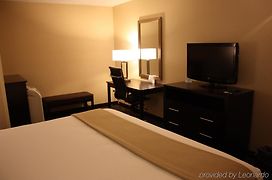 Holiday Inn Express - Ludlow - Chicopee Area, An Ihg Hotel