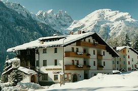 Hotel Garnì Miramonti