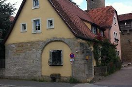 Pension Freund Rothenburg ob der Tauber Exterior photo
