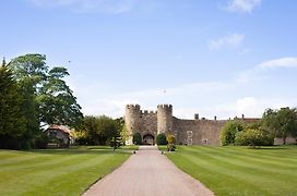 Amberley Castle- A Relais & Chateaux Hotel Exterior photo
