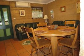 Bentwood Olive Grove Accommodation