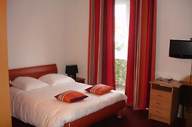 Agape Hotel Niort- Bessines