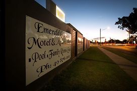 Emerald Gardens Motel & Apartments