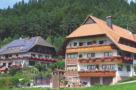 Schlosshof - der Urlaubsbauernhof