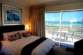 Cape Town Beachfront Accommodation In Blouberg