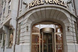 Hotel Venezia By Zeus International