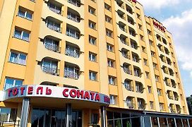 Sonata Hotel&Restaurant готель Соната