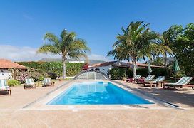 Finca El Picacho Apartments In The Countryside 2 Km From The Beach