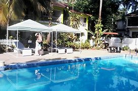 Calangute Beach Villa # 3Bhk # Pool # Kitchen # 300Mts To Beach By Gr Stays Exterior photo