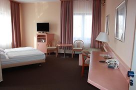 Hotel Christinenhof Garni - Bed & Breakfast