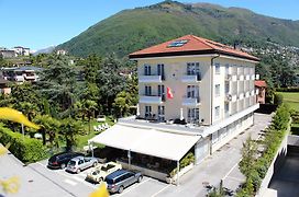 Hotel Luna Garni