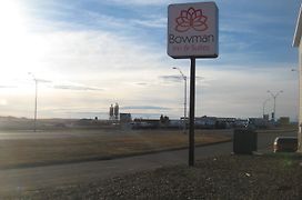 Bowman Inn And Suites