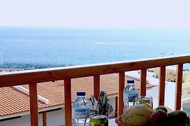 Ocean View Apartment Over Los Cristianos, Playa Las Vistas