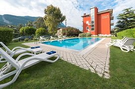 Bike & Wind Hotel Villa Maria - Happy Rentals