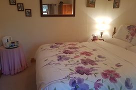 Hosefield Bed And Breakfast