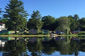 The Cottages At Harvey Lake