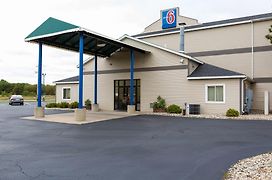 Motel 6-Baraboo, Wi - Lake Delton-Wisconsin Dells