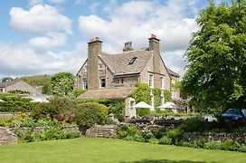 The Traddock Guest House Austwick Exterior photo